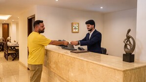 Reception - The Chapter Vasant Kunj, A Mynnt Hotel (New Delhi)