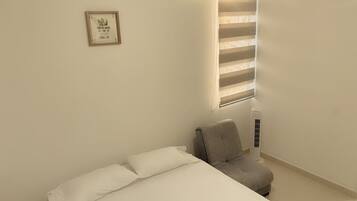 2 soverom, strykejern/-brett, wi-fi og sengetøy