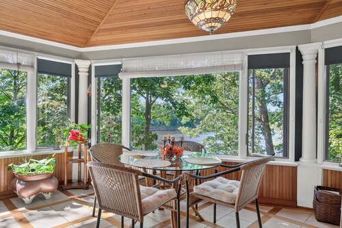 Governor's Mansion on the Hudson: Saratoga-Adjacent 11-bedroom Riverfront Estate