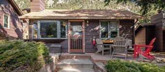 Cabin with view of the divide near RMNP - 1-bedroom cabin in Estes Park