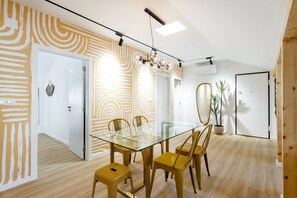 Dining - Lisbon Twin Prata Apartments (Lisboa)