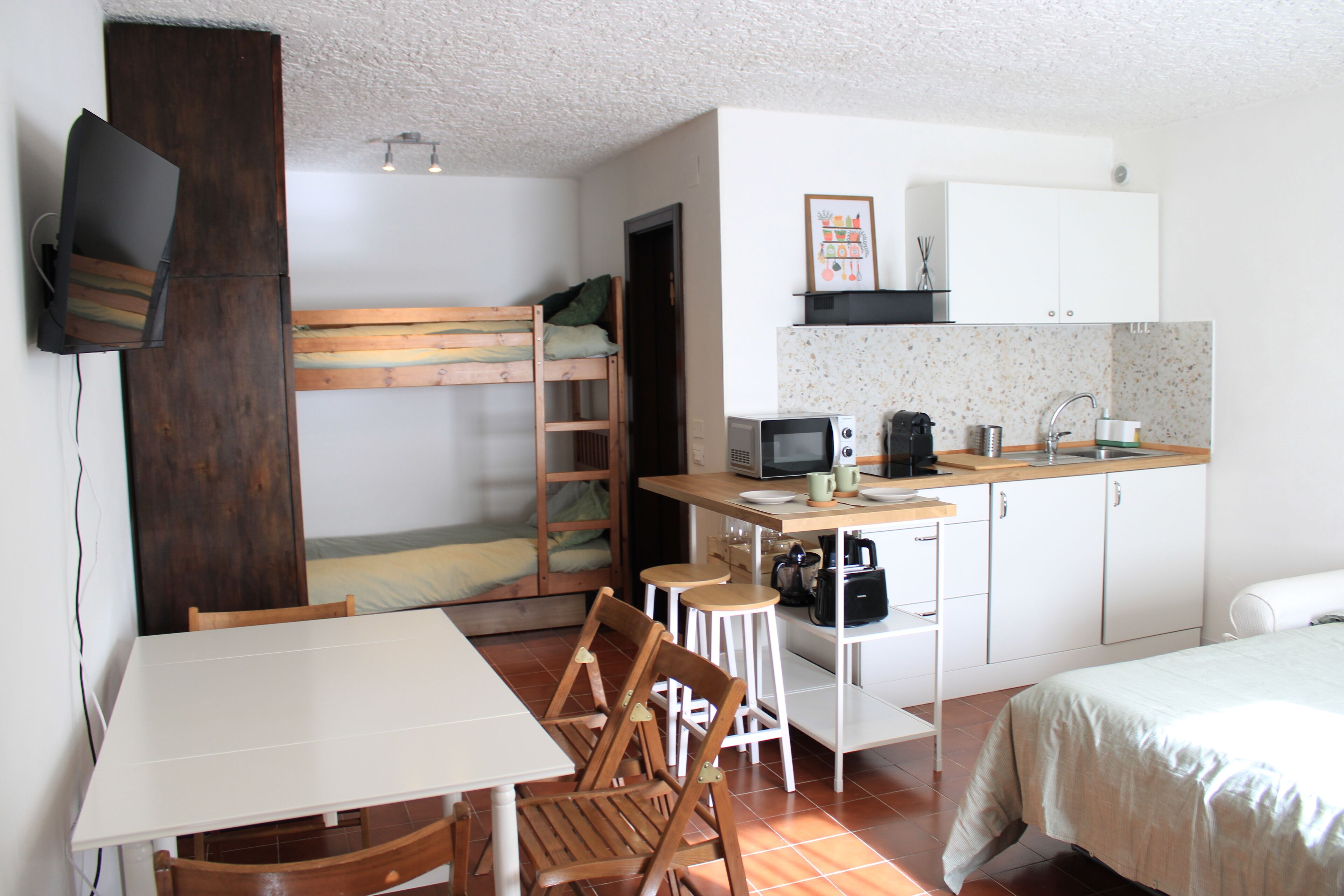 1 bedroom, iron/ironing board, free WiFi