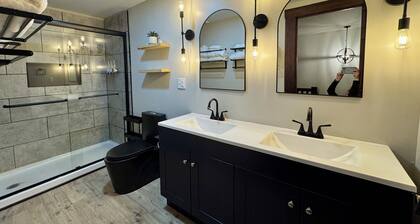 Tranquil Farmhouse Retreat - Dublin, Murfield, Plain City