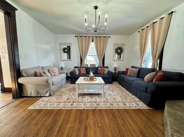 Tranquil Farmhouse Retreat - Dublin, Murfield, Plain City - Dublin, OH