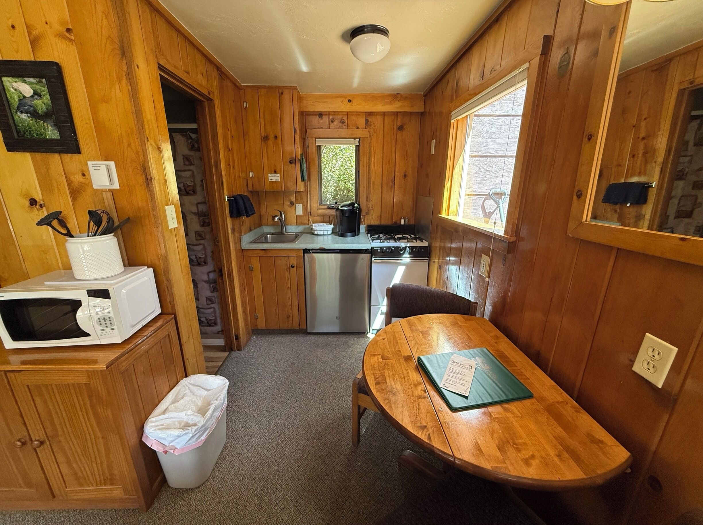 電子レンジ、オーブン、コンロ