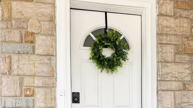 Exterior detail - Southside City Cottage with ample parking-Sleeps 5 (Jacksonville)