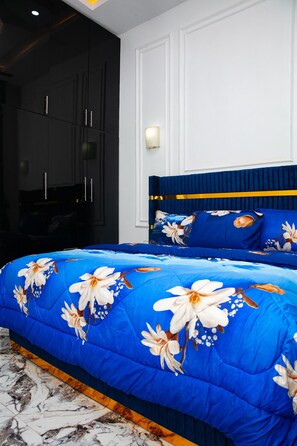 Strykejern/-brett, wi-fi og sengetøy