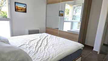 2 chambres, Wi-Fi gratuit, draps fournis