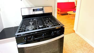 Apartment, 1 Bedroom, Smoking | Interior