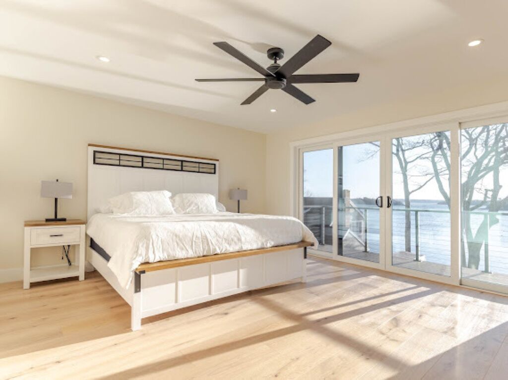 4 bedrooms, desk, iron/ironing board, free WiFi