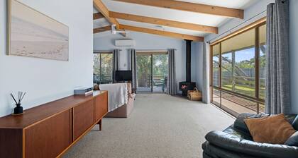 Lohr Beach House - Surf Side