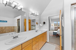 Studio (3 Bedrooms) | Exterior