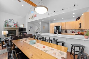 Studio (3 Bedrooms) | Exterior