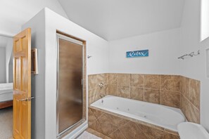 Studio (3 Bedrooms) | Exterior