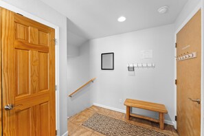 Studio (3 Bedrooms) | Exterior