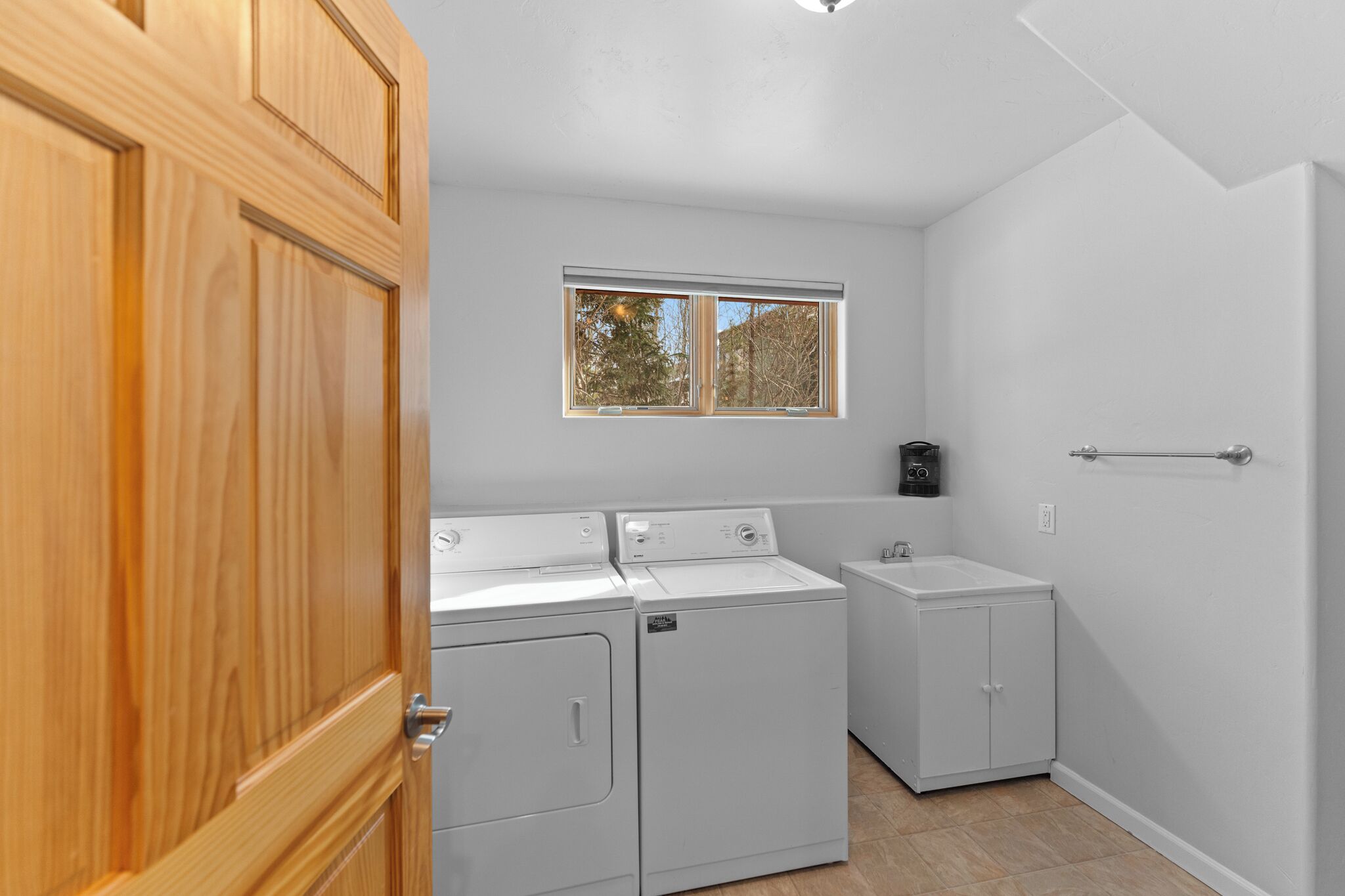 Studio (3 Bedrooms) | Bahagian luar