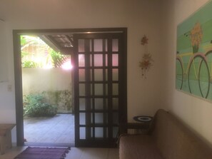 Interior - Chalet just steps from the sands of Itamambuca (Ubatuba)