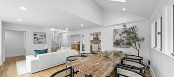 Private 8-bedroom Villa by NYC train