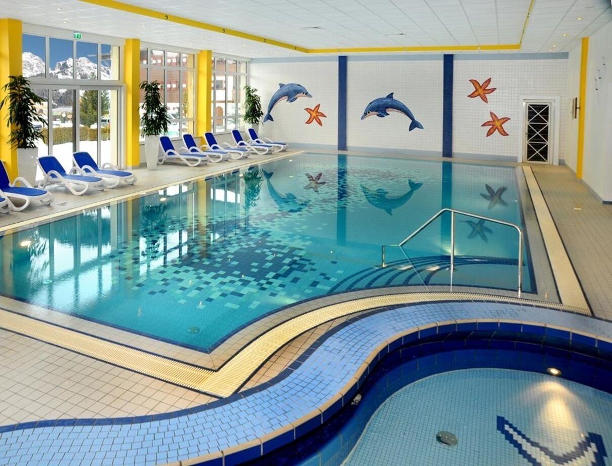 Innenpool, beheizter Pool