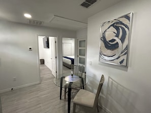 Interior - Studio Signature (Lakeland)