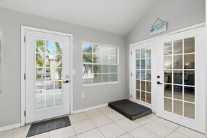 Interior - Pet-Friendly 5BR Retreat w/ 2 Kitchens + Sleeps 13 (Port Orange)