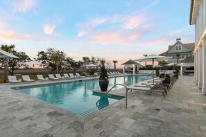 Pool - “Roseate Tide” 9844 Haven Loop, 3 BR Kiawah River, Stunning River Views, Sleeps 6 (Johns Island)