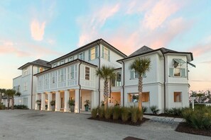 Exterior - “Roseate Tide” 9844 Haven Loop, 3 BR Kiawah River, Stunning River Views, Sleeps 6 (Johns Island)