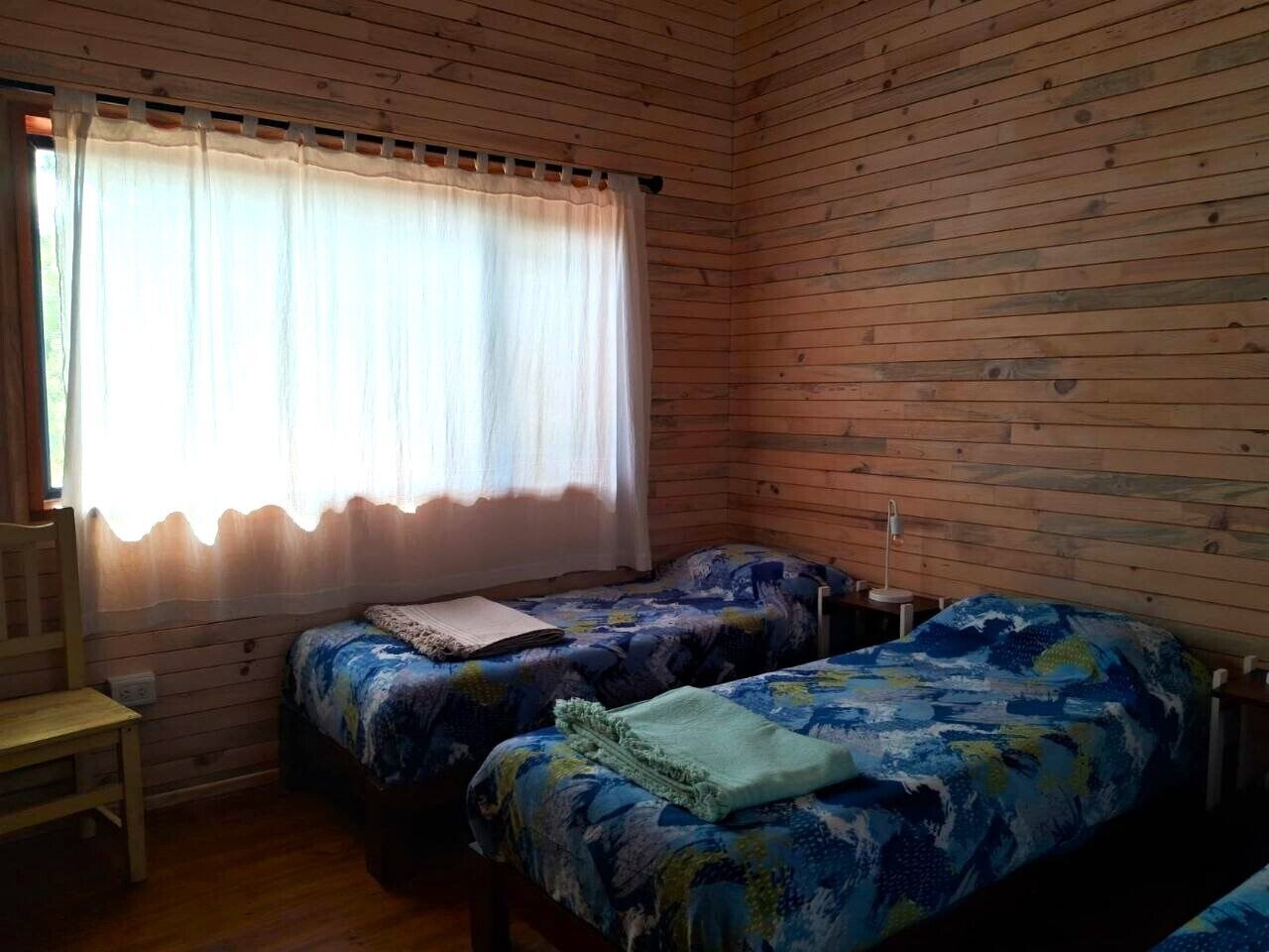 2 habitaciones, wifi gratis y ropa de cama 