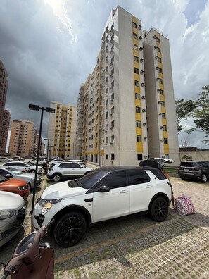 Property grounds - Apartment with private parking near Mangueirão Stadium (Belém)