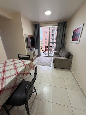 Smart TV - Apartment with private parking near Mangueirão Stadium (Belém)