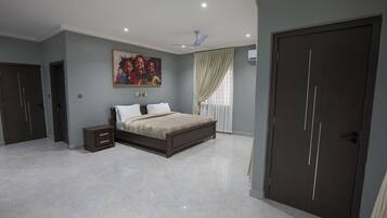 Ferro/asse da stiro, Wi-Fi, lenzuola