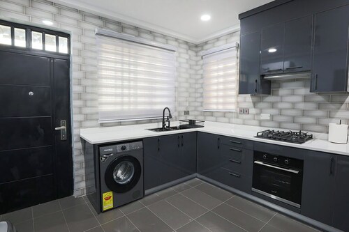 Premium 2-Bedroom Townhome in Kumasi– Modern, Secure & Fully Furnished
