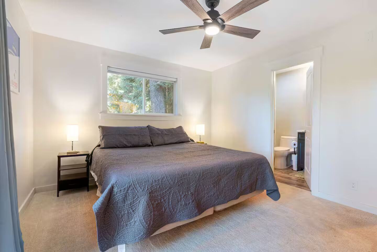 3 chambres, bureau, Wi-Fi gratuit, draps fournis
