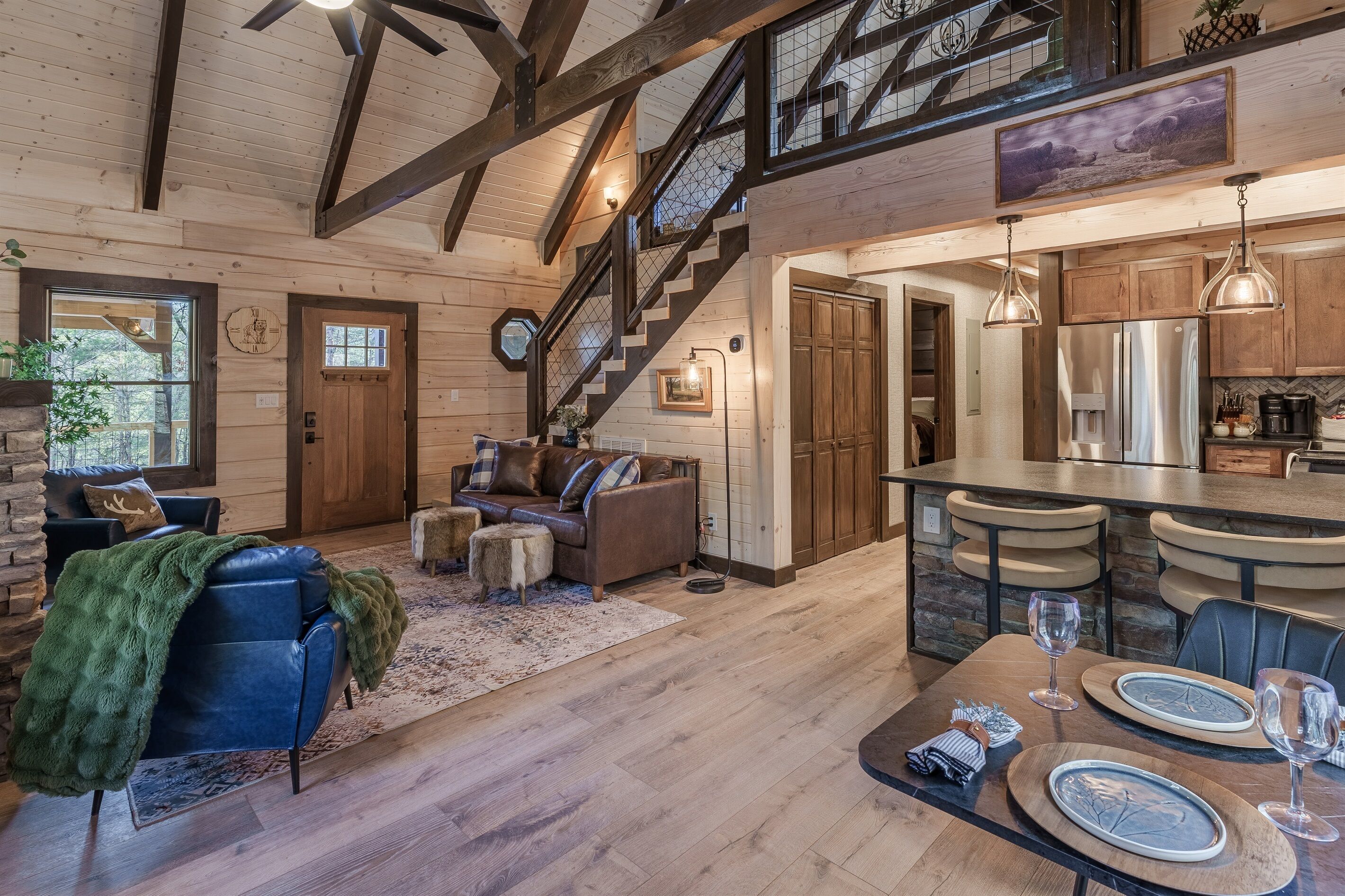 スマートテレビ、暖炉、テレビゲーム、テーブルサッカー台