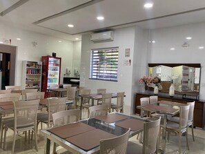 รวมอาหารเช้าแบบบุฟเฟ่ต์ ทุกวัน