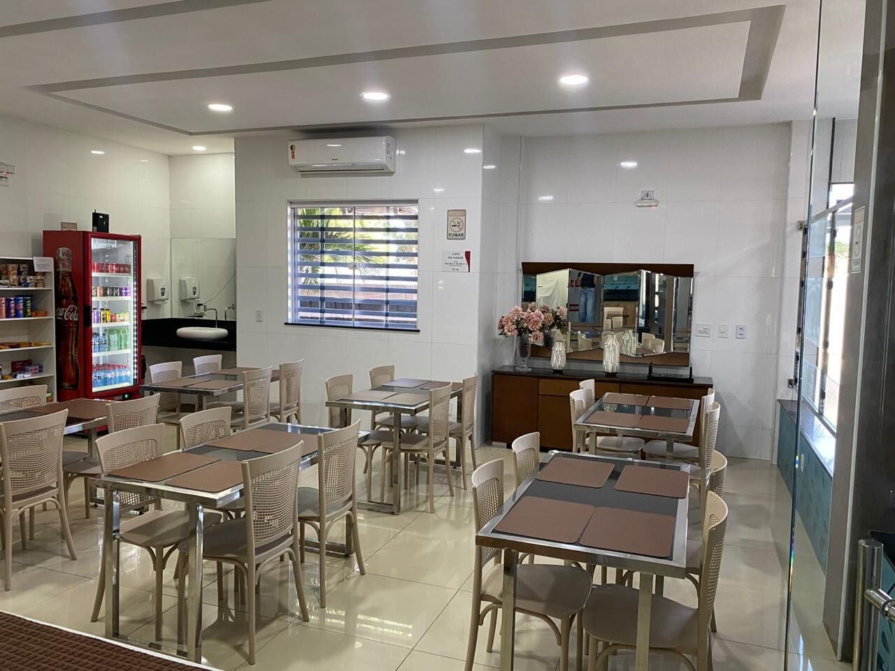 Desayuno buffet incluido todos los días 