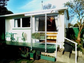 Exterior - “Looking for the Best Affordable B&B Accommodation in Waikanae?” (Waikanae)