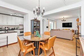 Interior - Your urban oasis awaits (Cape Town)
