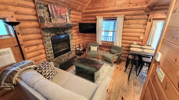 Smart-TV, peis, DVD-spiller og PC-skjermer