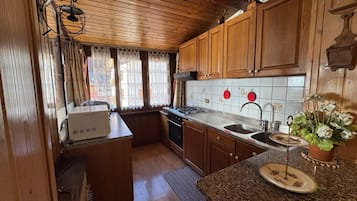 Microwave, oven, stovetop