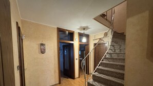 Interior - Zoncolan Mountain Lodge Ride & Ski (Paluzza)