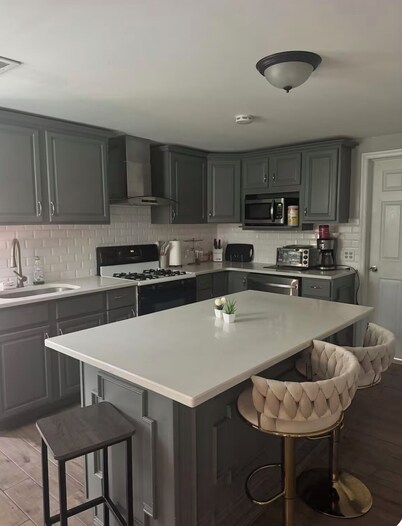 Perfect and Spacious Hudson Valley Escape!