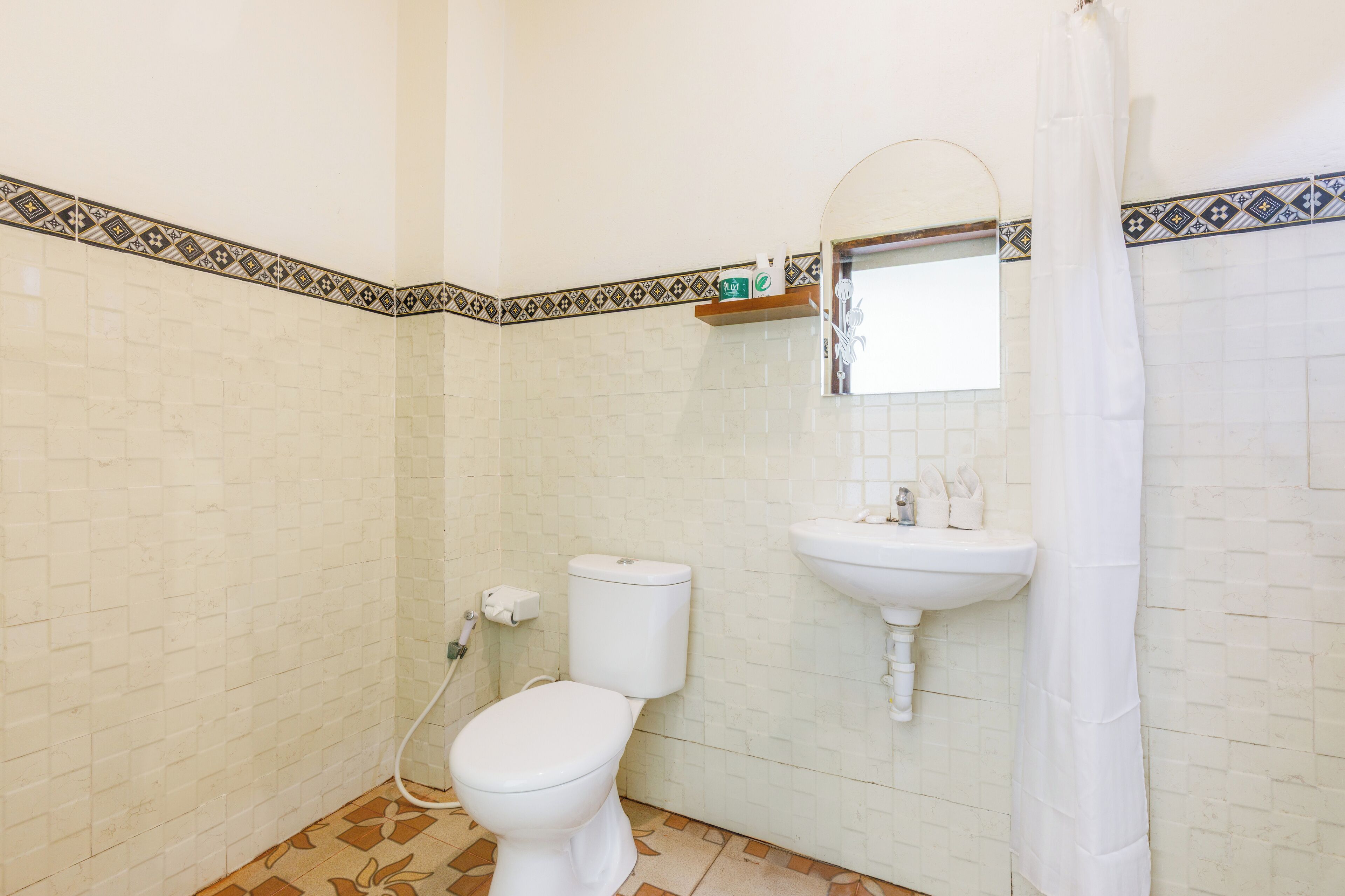 Standaard kamer, uitzicht op tuin | Badkamer