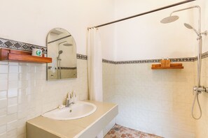 Deluxe Room, Garden View | Bathroom - Ped Cottage Nusa Penida  (Penida Island)
