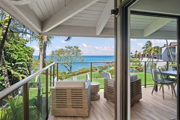 Outdoor dining - Ocean-View Luxury 2BD, Walk to Beach! Napili Condo (Lahaina)