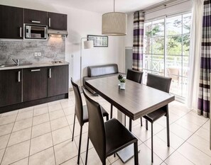 Dining - Residence The Villas of spa (Pleneuf-Val-Andre)