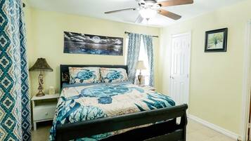 1 bedroom, iron/ironing board, WiFi, bed sheets