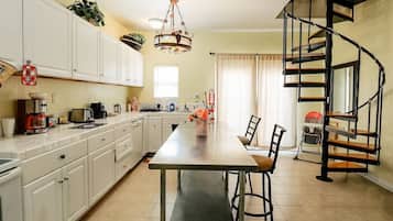 Microwave, oven, stovetop