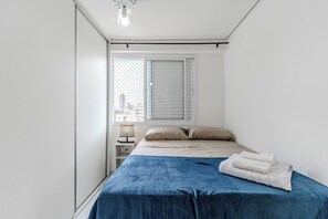 2 bedrooms, iron/ironing board, free WiFi, bed sheets - Apartment in Santos, 2 bedrooms, brand new, decorated, pet friendly - Aloha 181. (Santos)