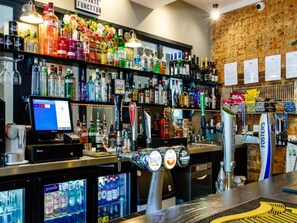 بار (في المنشاة)